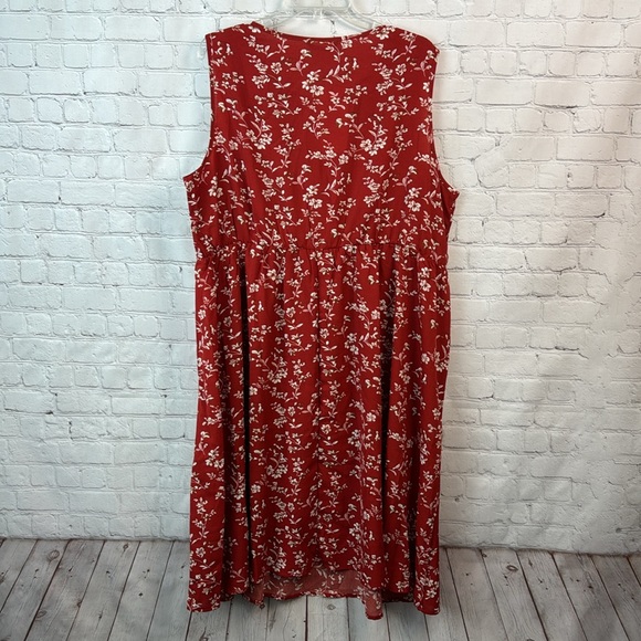 BloomChic Red & Cream Floral Crossover Pocket Tank Dress Plus Size 2X - Picture 6 of 6